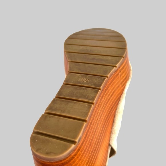 Kenneth Cole NY Suede Open Toe Sandals with Wedge Heels in Cream Women's 8.5 - Picture 10 of 12